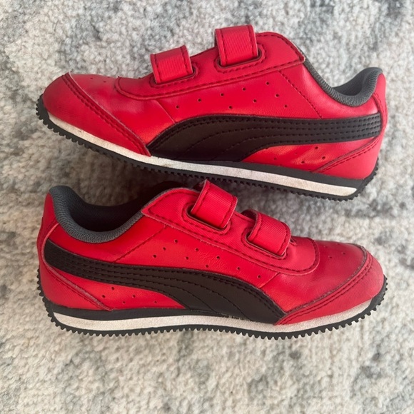 Boys Puma Velcro Shoes Red/Black - Picture 6 of 9